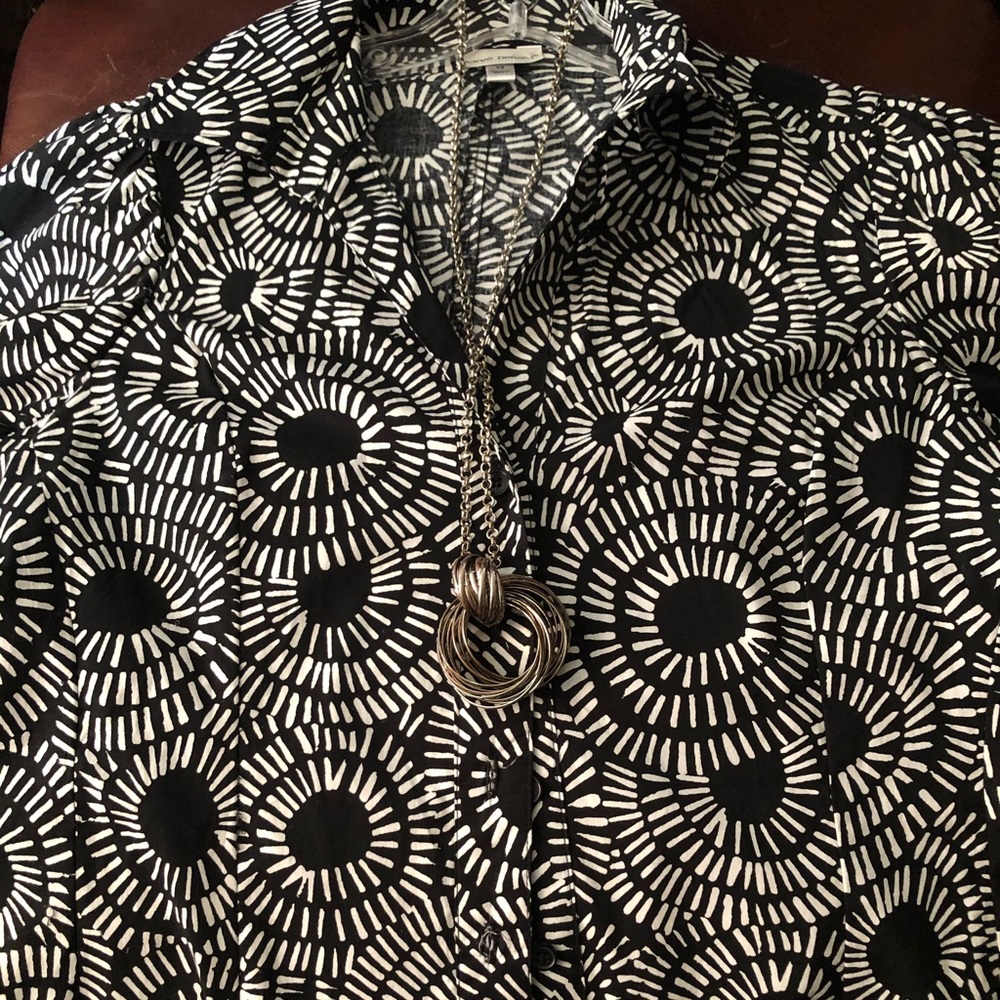 Nice button down dress shirt. Worn once.